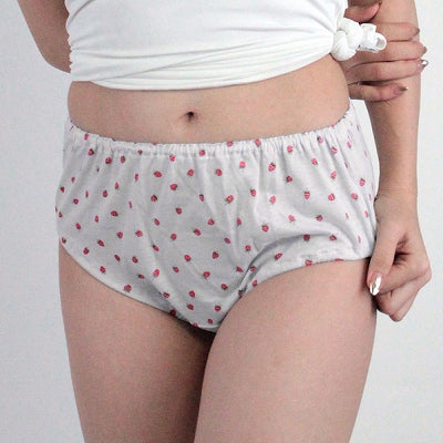 Comfortable Strawberry Print Cotton High-Waisted Shorts White