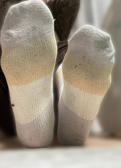 [Premium Used] One week worn ♥️ soles completely black socks