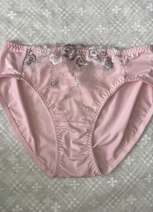 [Premium Used] One-day wear pink panties