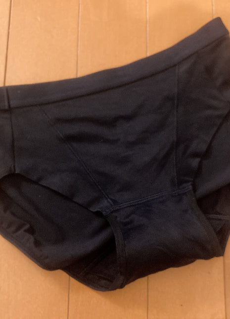 [Premium Used] Well-worn menstrual shorts♡