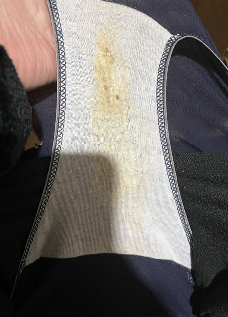 [Premium Used] Third-day worn panties + skipped bath