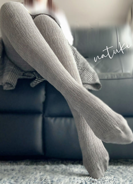 [Premium Used] Warm cage knit tights that gently envelop beautiful legs in either gray or black