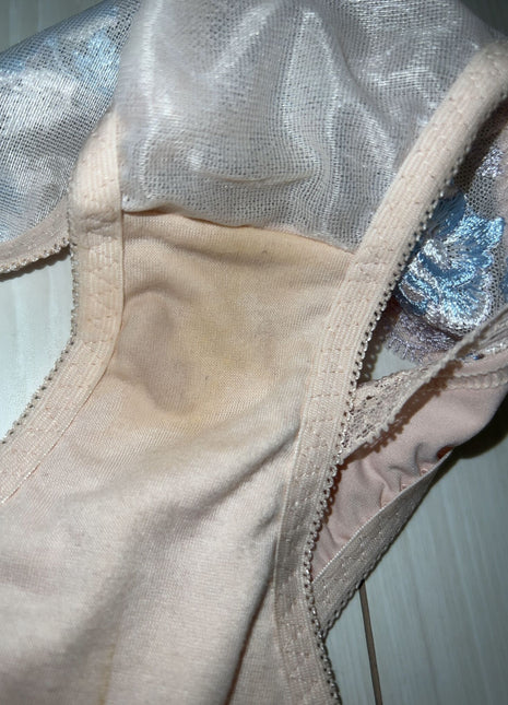 [Premium Used] Worn on March 16 🌸 Kusakusa Panties