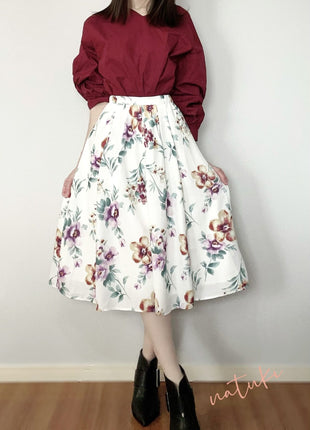 [Premium Used] Floral Culotte Skirt

Clothing Set: Short Boots, Stockings