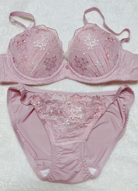 [Premium Used] Delicate floral pattern girl bra panties