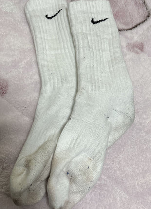 [Premium Used] Three-day worn ♡ white NIKE crew socks