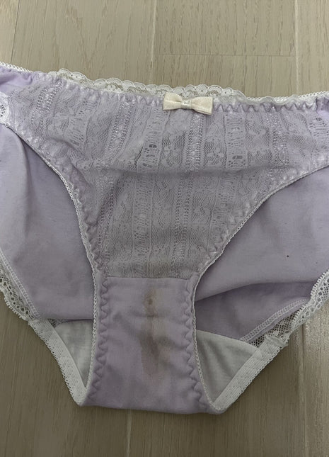 [Premium Used] Worn for two consecutive days panties.