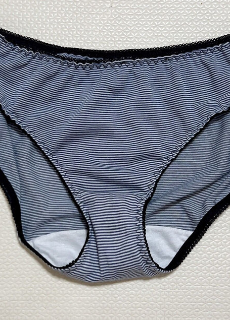 [Premium Used] Worn for one day panty.