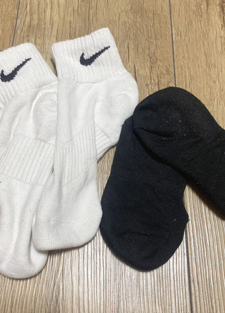 [Premium Used] Bonus included NIKE crew socks