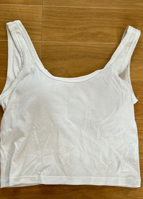 [Premium Used] Worn out tank top from hot yoga