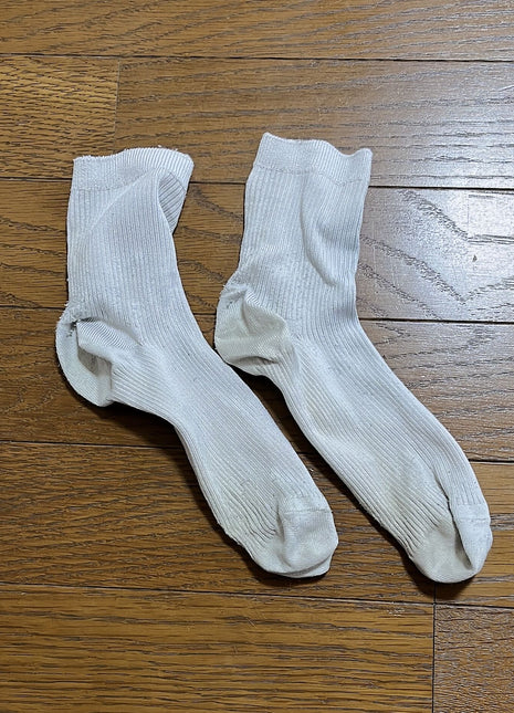 [Premium Used] Worn-out and ragged socks♡