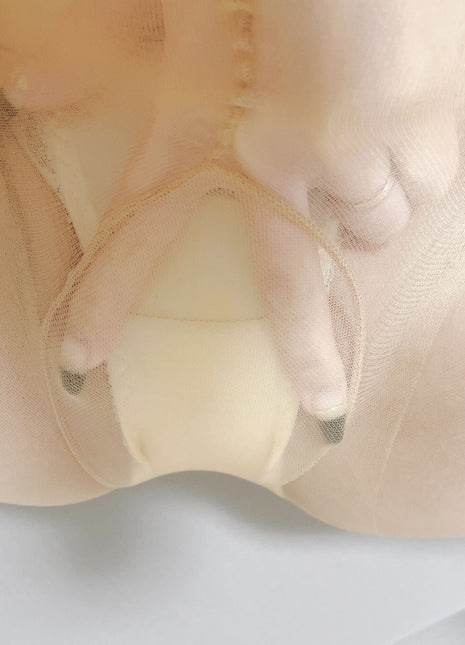 [Premium Used] The scent of feet and the smell of moist panties. Pantyhose.