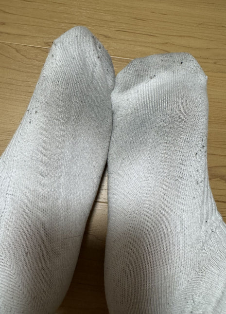 [Premium Used] Smelly socks!! 🧦💕