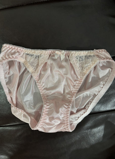 [Premium Used] Married woman's pink panties