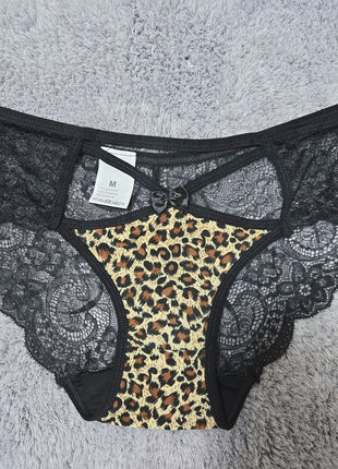 [Premium Used] Former sex worker leopard print string in a sexy mood panties