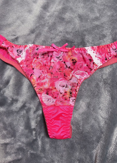 [Premium Used] Floral-patterned thong back 💗🫶🏼