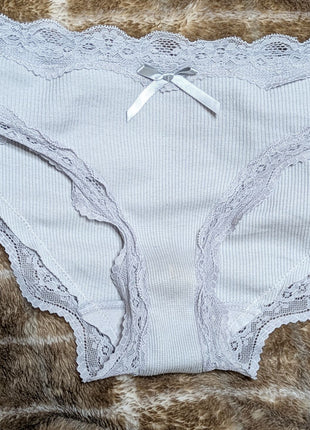 [Premium Used] Comfortable to wear with a soft and fluffy feel ♡ Panties made of stretchy ribbed material