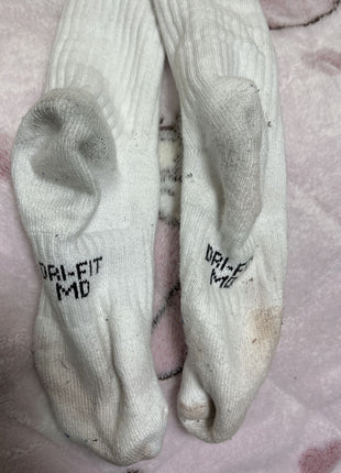 [Premium Used] Three-day worn ♡ white NIKE crew socks