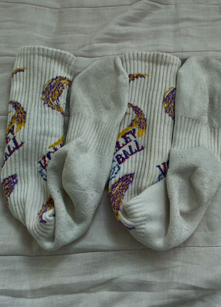 [Premium Used] Socks that have been worn for over 10 years since my school days, now completely worn out.