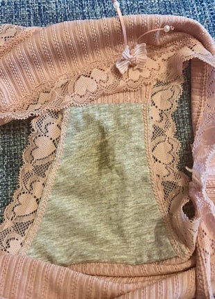 [Premium Used] Worn for 3 days Heart Panty