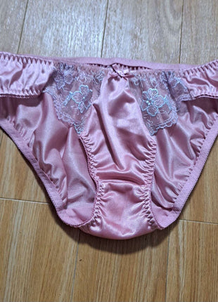 [Premium Used] Worn for three days ♡ Favorite pink panties