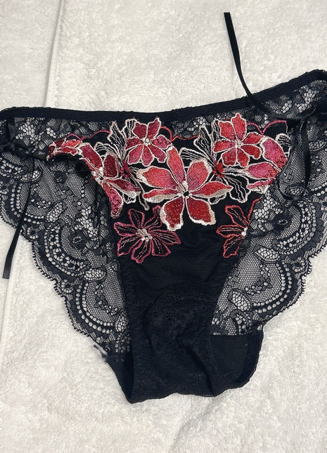 [Premium Used] Sexy black panties